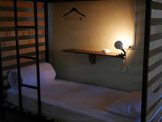 Хостелы Hostel Vagabonde Кутаиси Кровать в общем номере для мужчин и женщин с 10 кроватями-4